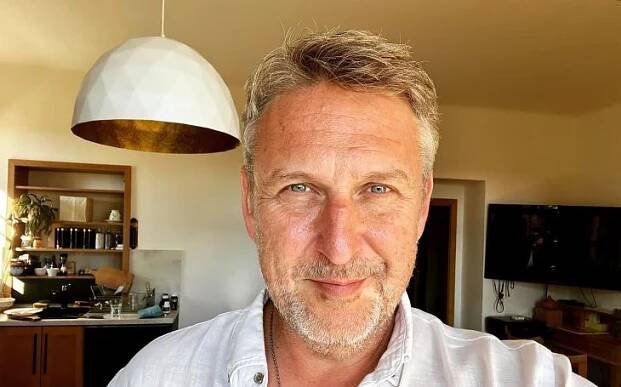 „Pravda je lidský pokus o verbalizaci skutečnosti,” říká muž s tváří právníka Jaro Mendel. Nezapomenutelní Marka Dobeše | Krajské listy.cz