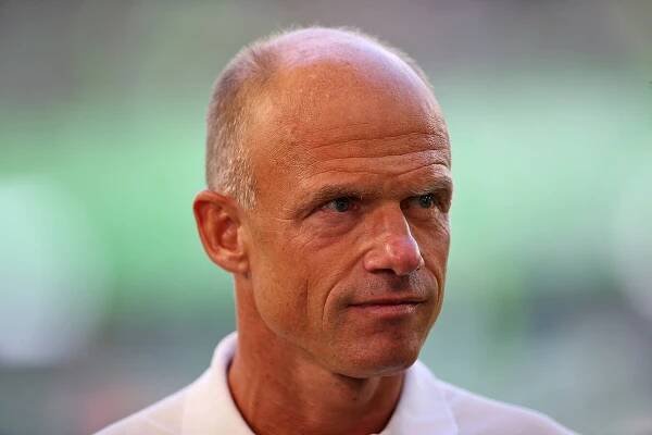 Kvůli jménu si v Česku nezatrénuju. Jarolím o stříbrném Euru, Hamburku i Karabcovi