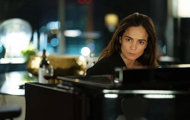 Alice Braga - Actress