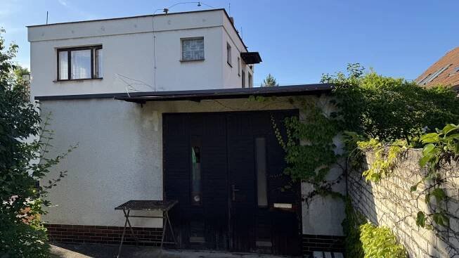Prodej podílu 2/3 rodinného domu 188 m², pozemek 960 m², Brno - Maloměřice