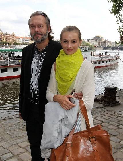 Exmanžel Jirešové Dyk v umělém spánku: Je to jeho věc, reagovala Ivana