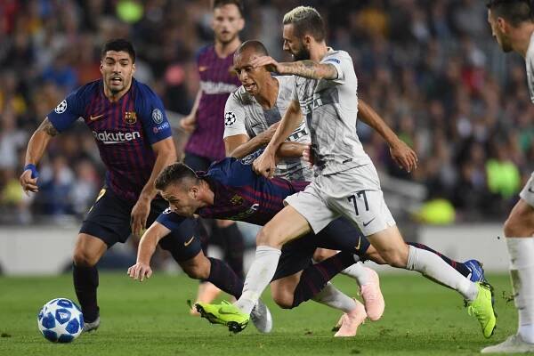 FC Barcelona-Inter 2:0 (Liga mistrů, ZS 3.z) » FC INTER MILANO - Cechia Nerazzurra