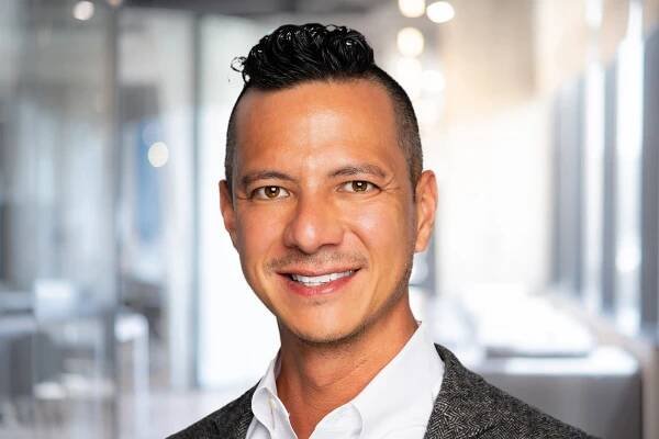 Headshot of Matthew Chang