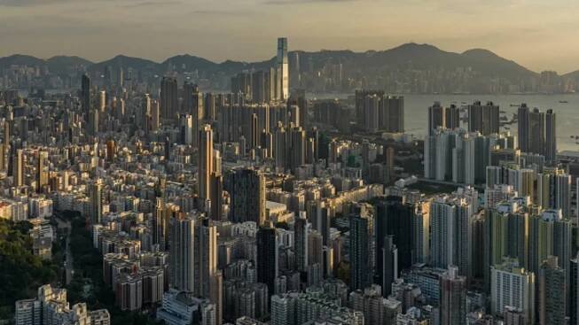 An article in China's state newspaper, China Daily, has called for the launch of RNB-pegged stablecoins via Hong Kong's new licensing regime.