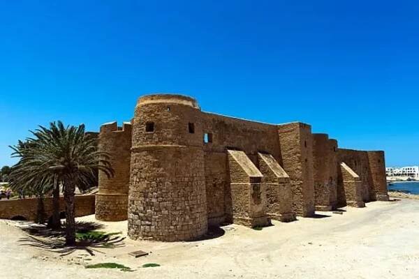 Djerba, ostrov z poutě bájného Odyssea – Kafe.cz
