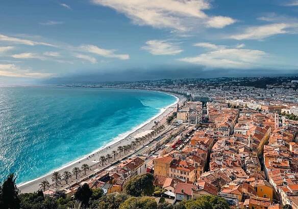 Ultimate Guide for Where to Stay in Nice (2025)