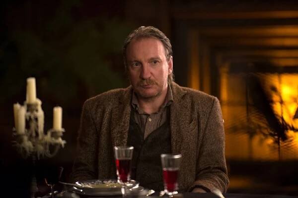 E.A. Poe: Podivný experiment - Z filmu - David Thewlis