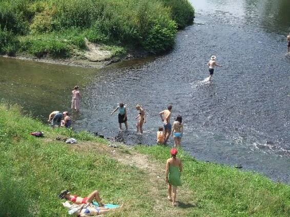 Výstraha před horkem. Bude až 37°C. Cítit budeme 40