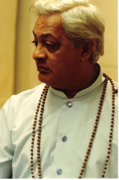 Gururaj teaching in the USA – Gururaj Ananda Yogi