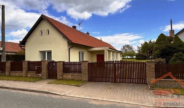 Prodej RD Skřeněř - Nový Bydžov | Reality.iDNES.cz 