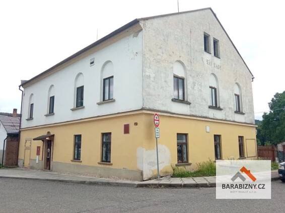 Prostorný dům – vhodný k přestavbě na bytový dům, Žireč - Dvůr Králové nad Labem Barabizny.cz Nett Realit
