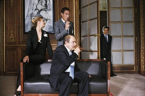 Alexandra Lamy, François Levantal, Jacques Villeret, Christian Clavier - Nepostradatelný pomocník - Z filmu