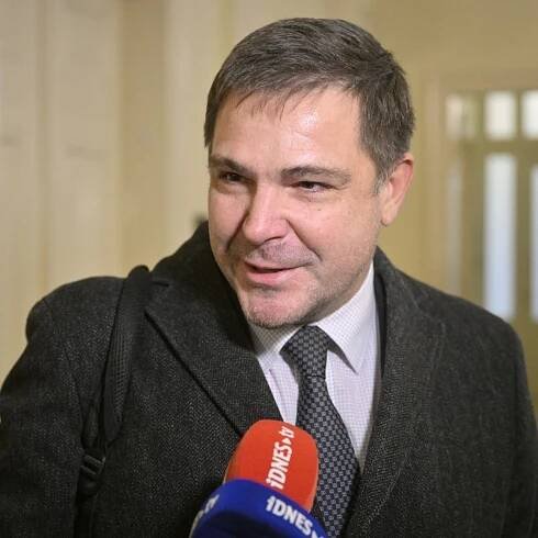 Bývalý ministr Březina dostal tříleté vězení za kauzu pražských sportovních dotací