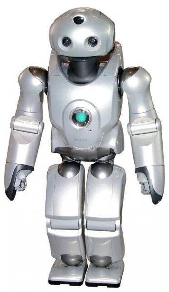Sony Qrio Roboticle QRIO - Quest for cuRIOsity (Image by Dschen Reinecke cut by Jorgebarrios CC BY-SA 3.0)
