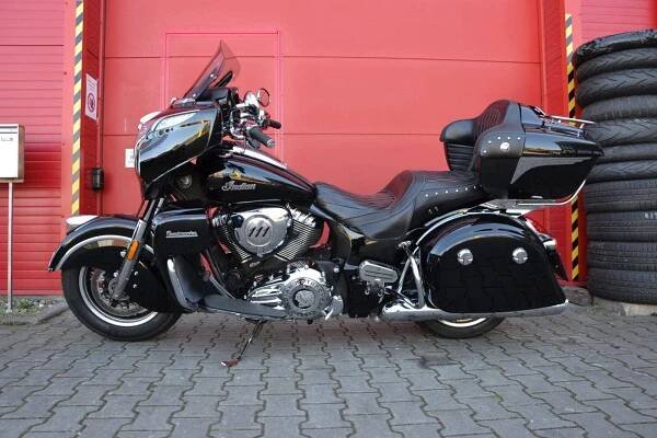Indian Roadmaster Classic Black (2017), 459.900 Kč