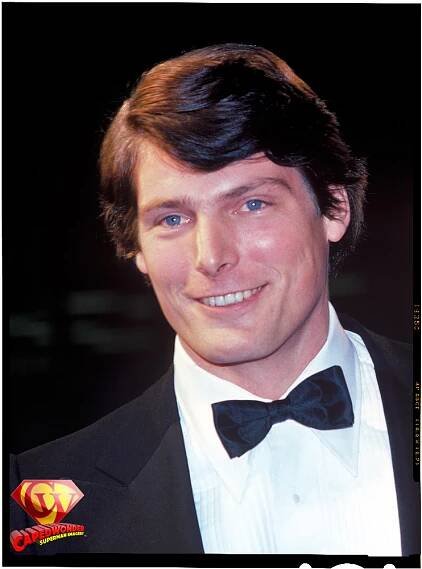 CW-Reeve-portrait-tux-03
