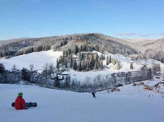 Lyžování ve Ski areálu Razula.