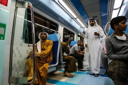 Dopravní revoluce na Blízkém východě: Zácpy donutily šejky přesednout na metro
