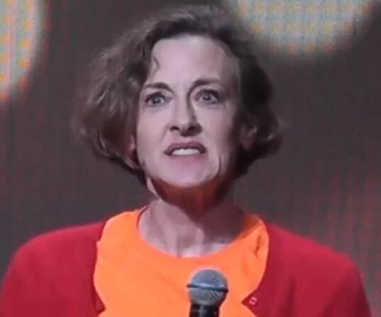Joan Cusack Biography - Facts, Childhood, Family Life & Achievements