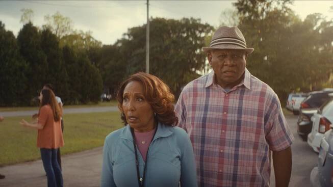 Telma Hopkins and George Wallace play neighbors in "Clean Slate."