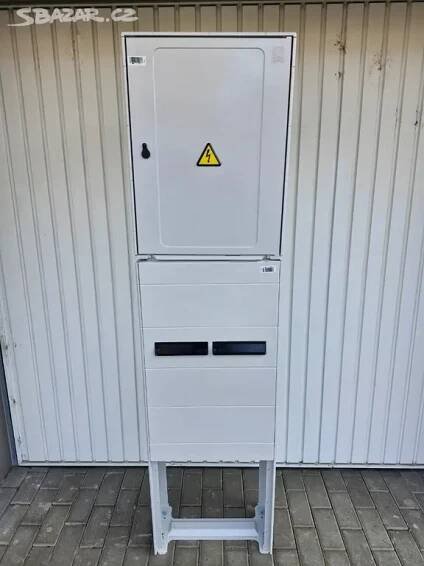Rozvaděč elektroměrový ER212/NKP7P v pilíři DCK - Brno - Bazar