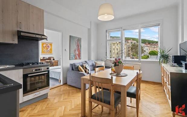 2+kk, Pod Brentovou, Praha, 41 m²