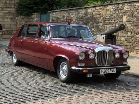 Daimler DS420