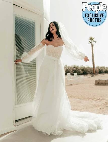 Camila Banus wedding