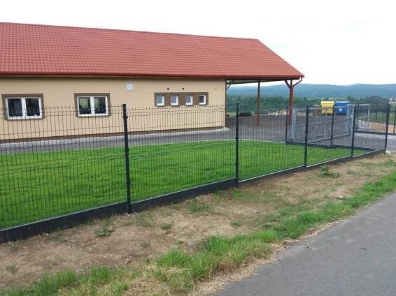 Ploty průmyslové a bezpečnostní | Ploty, oplocení, brány, pletiva Praha, Beroun, Netolice, Středočeský kraj