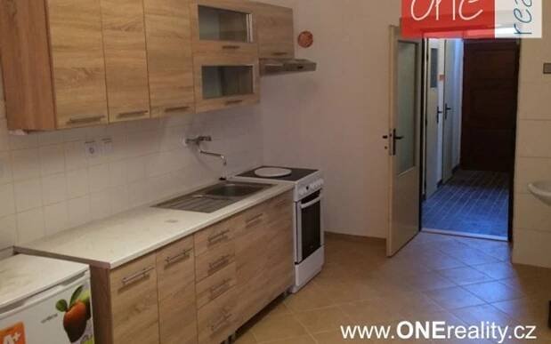 1+1, Josefov, Jaroměř, 44 m²