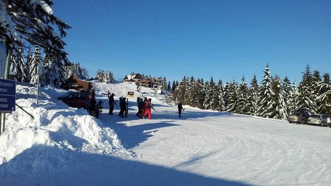 Ski Kohútka u Nového Hrozenkova – Průvodce ski areálem v srdci Beskyd