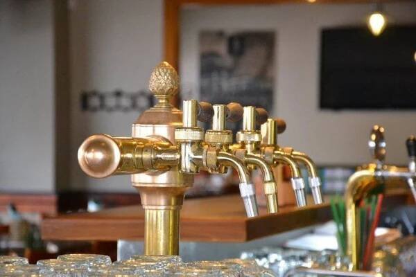 Rest Pub U Olmerů Praha | Apetee