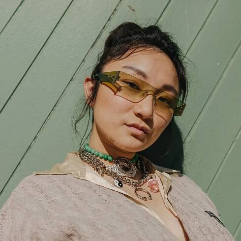 Poppy Liu of “Hacks” Brings a Little Queerness to Acting Roles