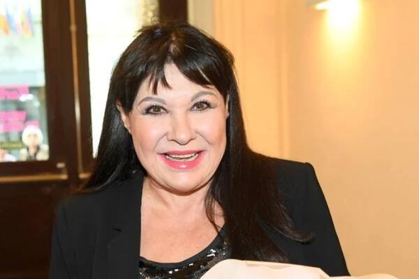 Názor: S Dádou to jde několik let z kopce. Aspoň kadeřník se jí zastal - OnlyU