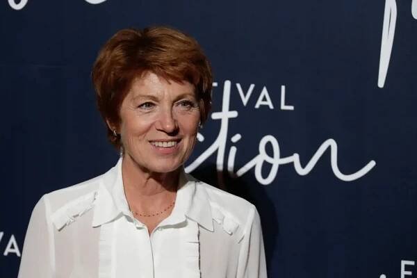 Véronique Genest je stále aktivní na divadelních prknech