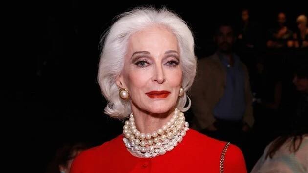 Carmen Dell’Orefice (2012)