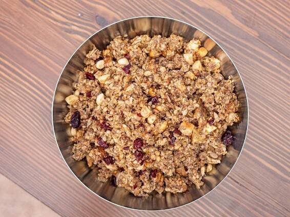 Granola — Sama doma — Česká televize