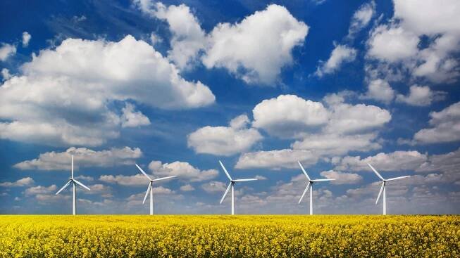 Obnovitelné zdroje v EU v roce 2020 poprvé vyrobily více elektřiny, než elektrárny na fosilní paliva