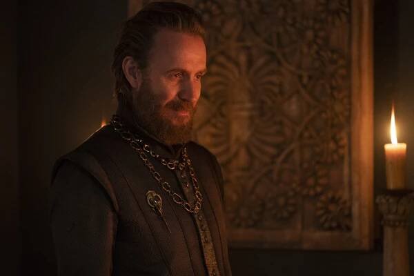 rhys-ifans-house-of-the-dragon