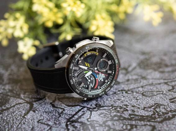 PÁNSKÉ HODINKY CASIO ECB-900MP-1AEF EDIFICE SOLAR Stav balení originální