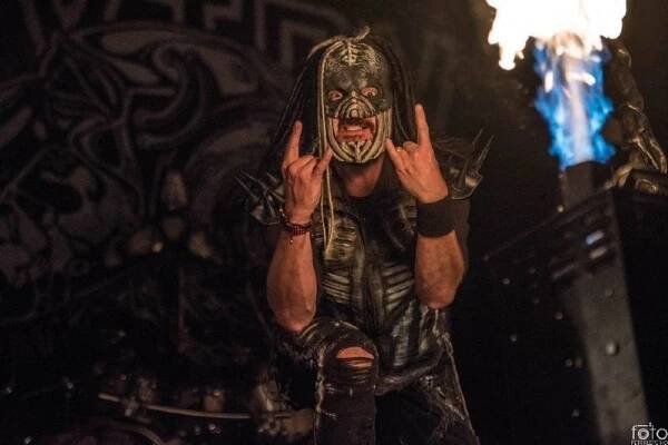 FOTOREPORT: Pekelné počasí i show. Léto s Rychtářem patřilo Alkeholu, Dymytry, Harlej i Arakain