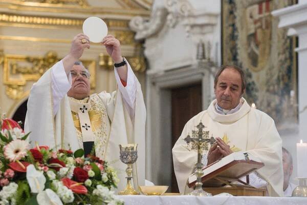 Kardinál Dominik Duka narozeniny slavil na Vysočině