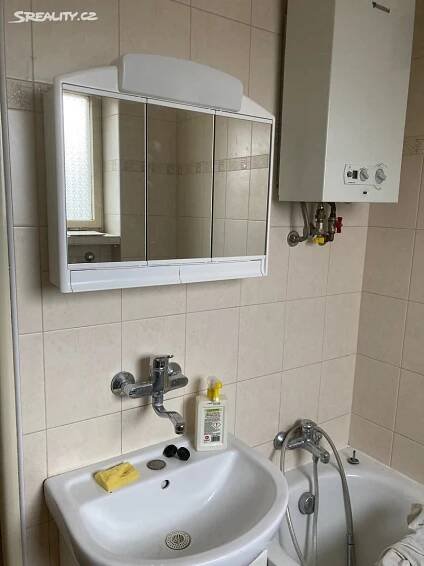 Pronájem Byt 3+1, Jilemnická, Praha 9 - Kbely