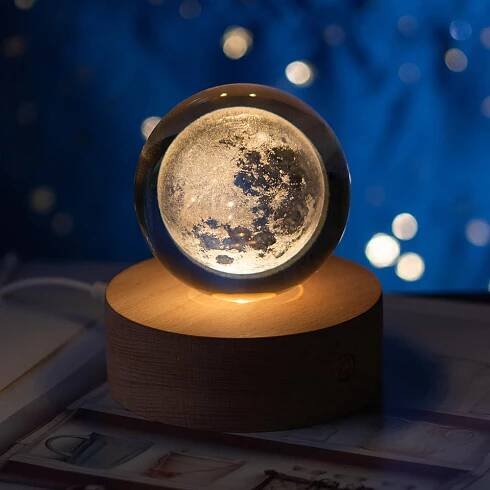 3D Moon Phases Crystal Ball
