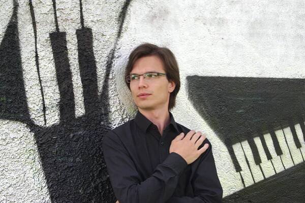 MUSICA: Markéta Janoušková - houslový recitál - Klub kultury Uherské Hradiště