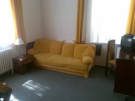 Pension Jana / Domov Mládeže v Praze | Praha Vinohrady Pension Jana / Domov Mládeže