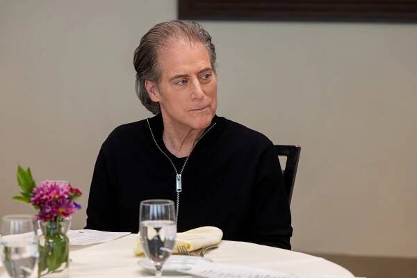 Richard Lewis - Larry, kroť se - Irma Kostroská - Z filmu