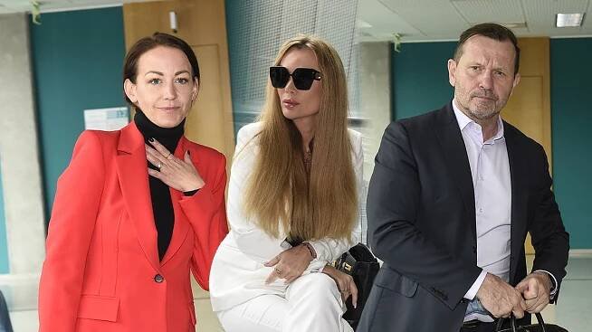 Soud o dceru: Agáta Hanychová chce udělat tlustou čáru, Soukupova ex ale vydělává na své „pravdě“