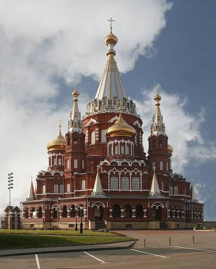 File:Svyato Mihailovsky Cathedral Izhevsk Russia Richard Bartz.jpg - Wikimedia Commons