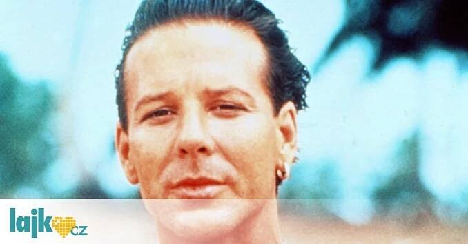 Mickey Rourke po další plastické operaci